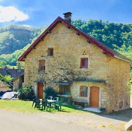 Gite Des Reculees Ladoye-sur-Seille Kültér fotó