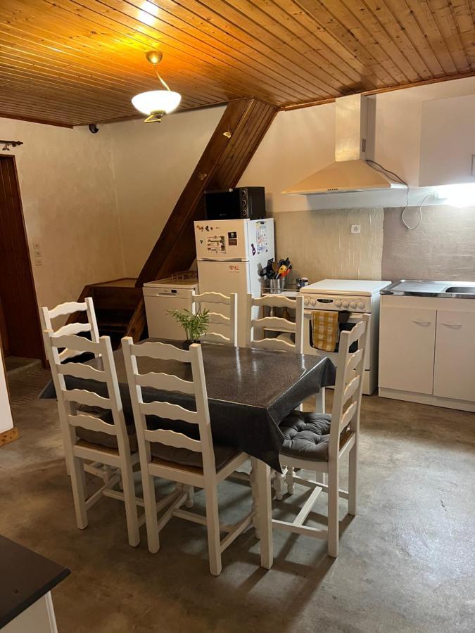 Gite Des Reculees Ladoye-sur-Seille Kültér fotó